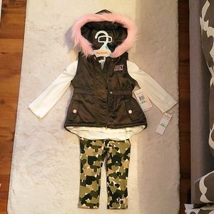 Juicy Couture 3 piece toddler outfit 18 mths